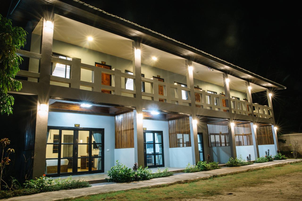 Billabong Hotel And Cafe Баан-Тай Екстер'єр фото