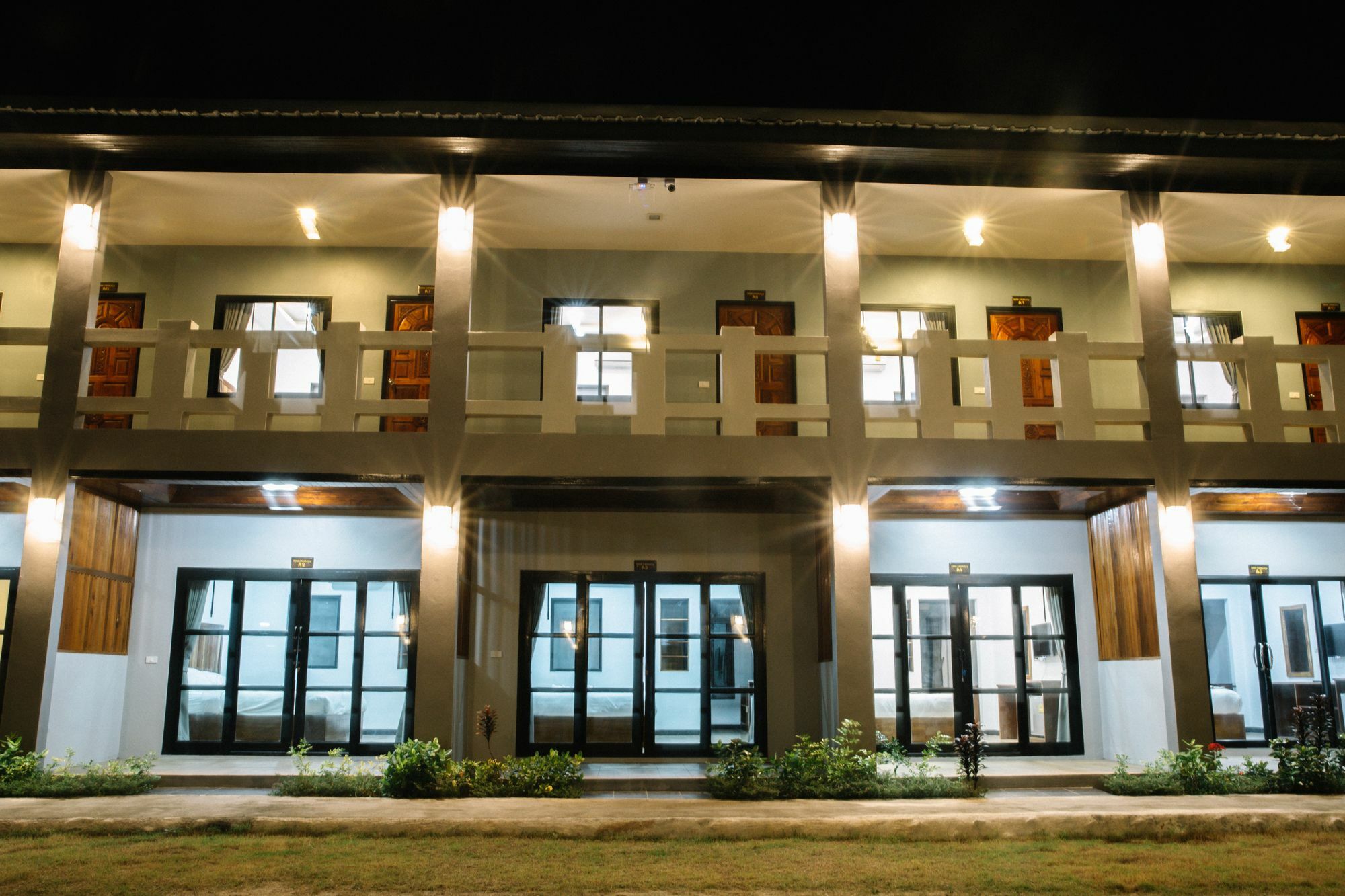 Billabong Hotel And Cafe Баан-Тай Екстер'єр фото